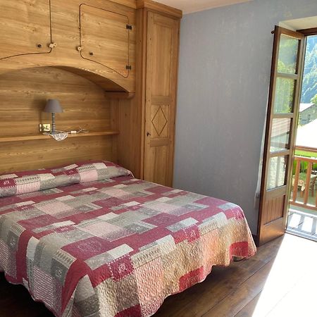 Agriturismo Meizoun Blancho Фенестрелле Екстер'єр фото